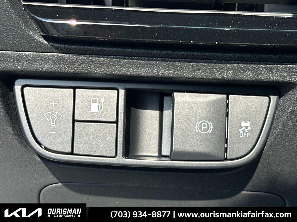 new 2025 Kia EV6 car, priced at $40,289