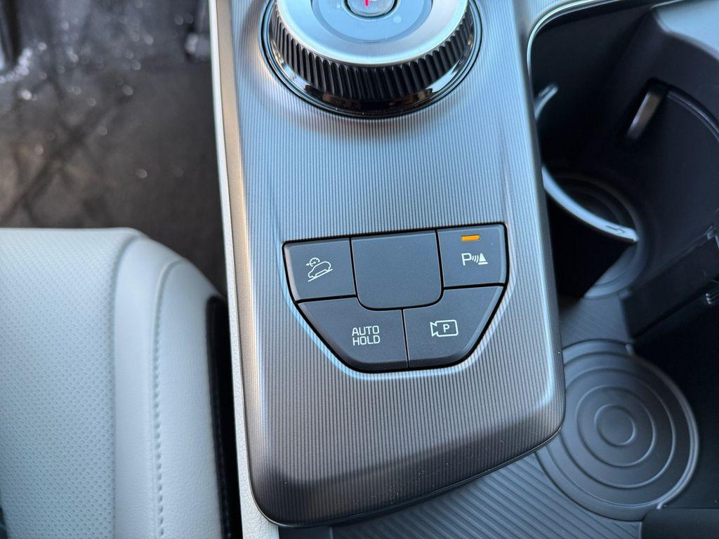 new 2026 Kia Sportage Hybrid car, priced at $35,393