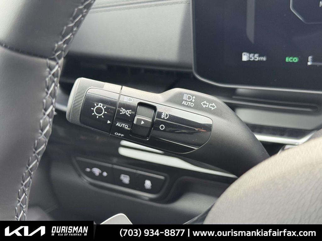 new 2026 Kia Carnival Hybrid car, priced at $52,715