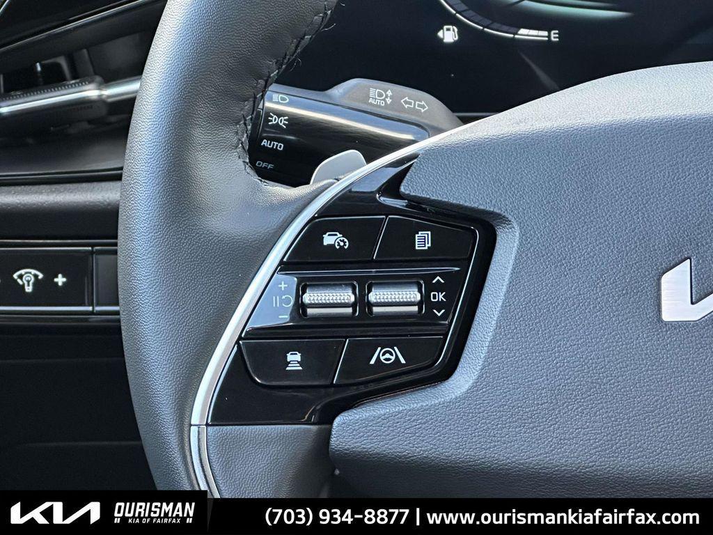 used 2024 Kia Niro Plug-In Hybrid car, priced at $24,000