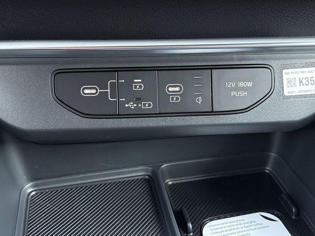 new 2026 Kia Carnival Hybrid car, priced at $53,403