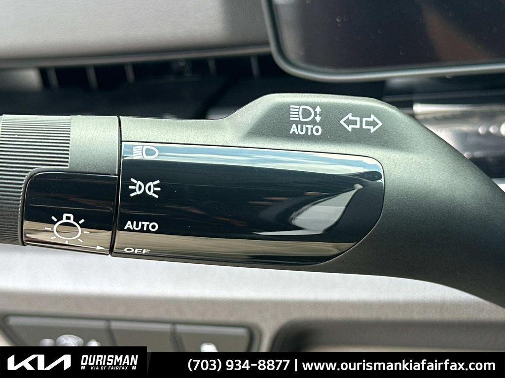 new 2026 Kia Carnival car, priced at $41,121