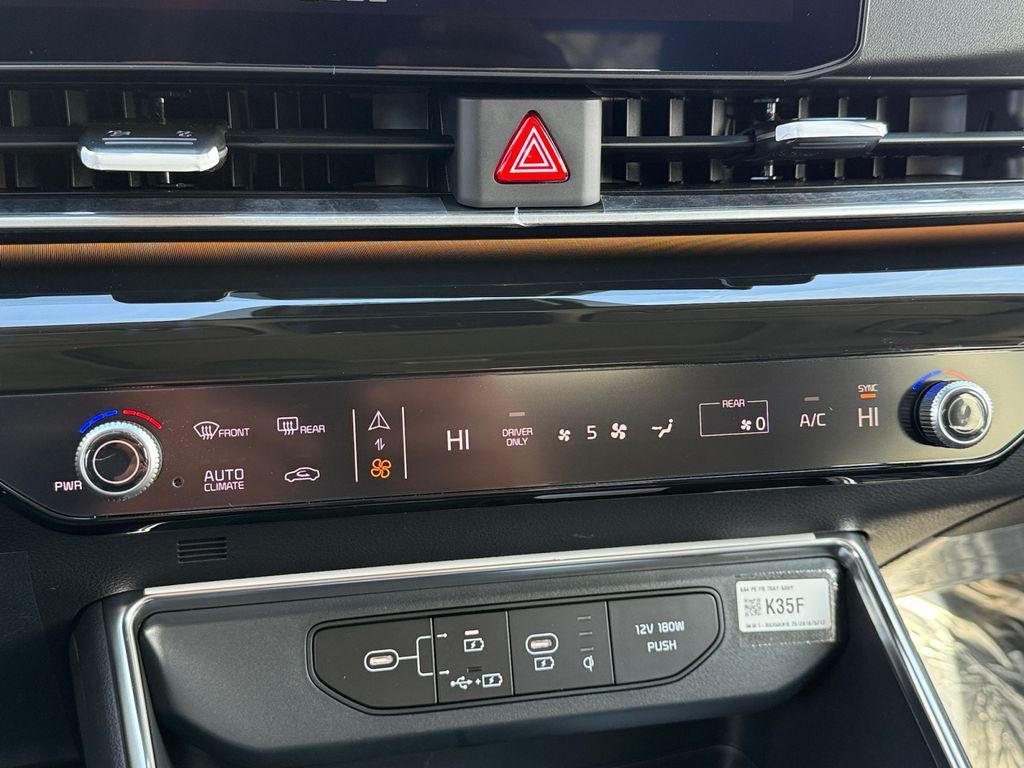 new 2026 Kia Carnival Hybrid car, priced at $53,886