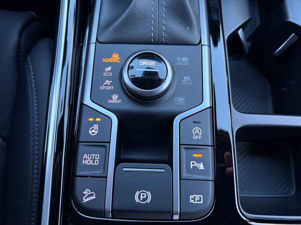 new 2026 Kia Sorento car, priced at $45,813