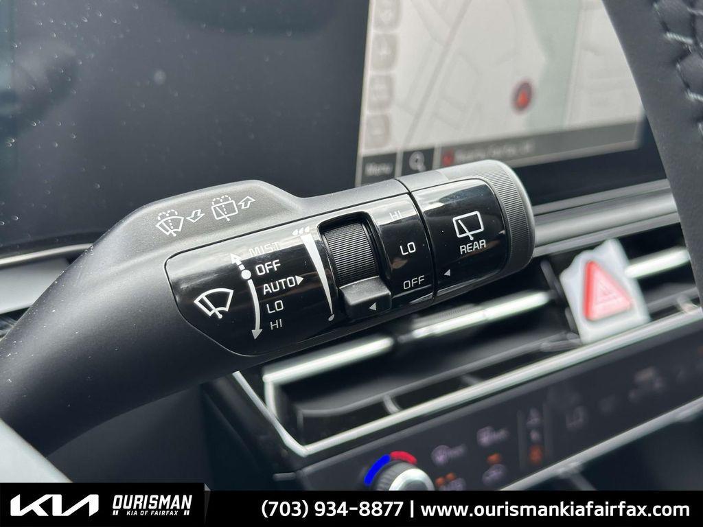 new 2025 Kia Niro Plug-In Hybrid car, priced at $33,108