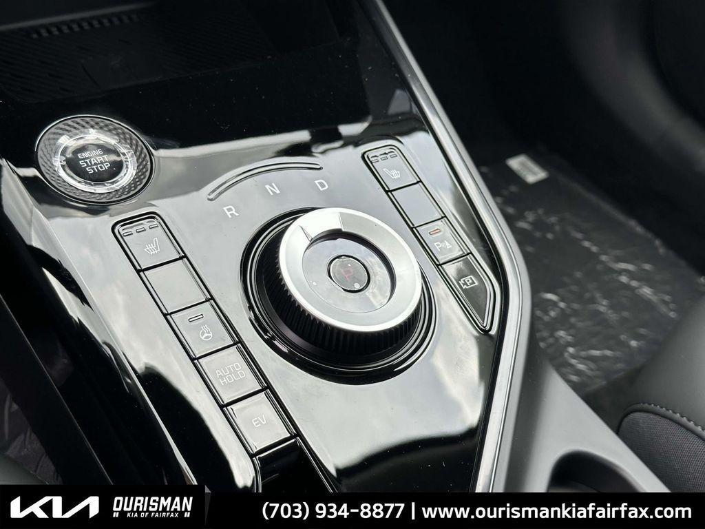 new 2025 Kia Niro Plug-In Hybrid car, priced at $33,108