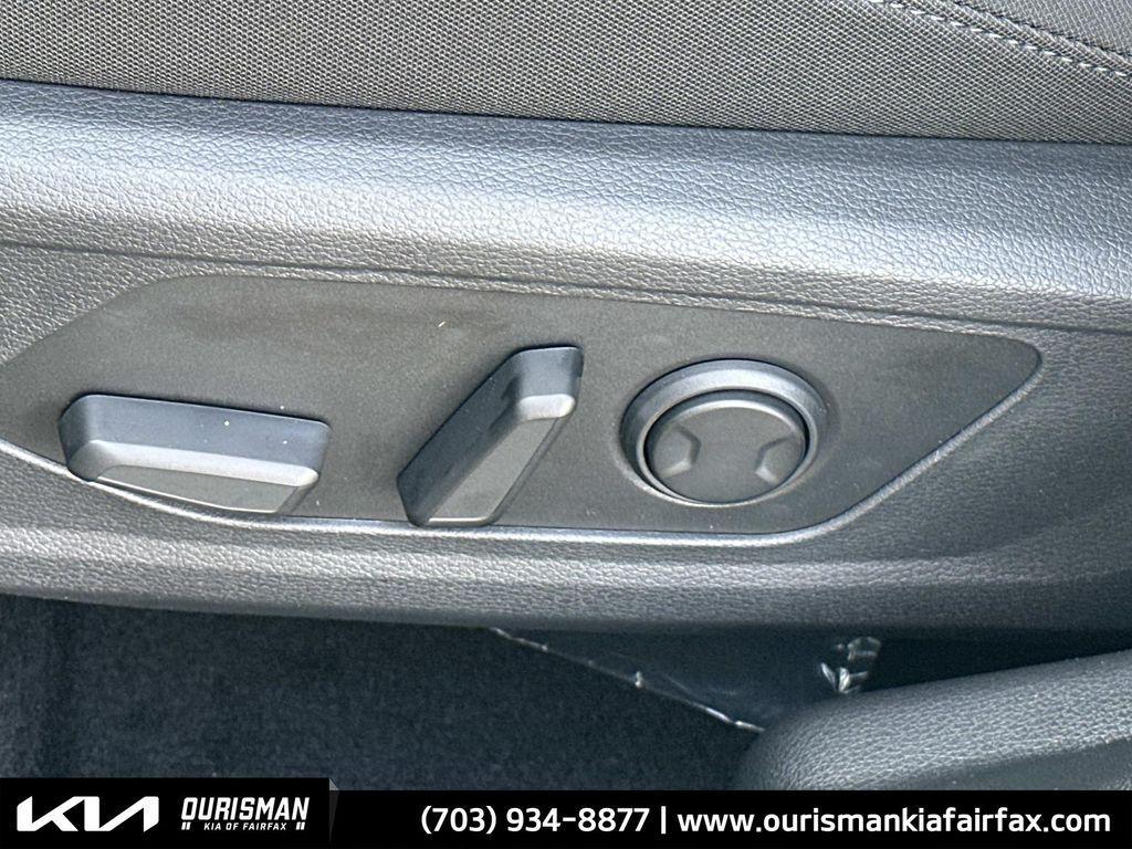 new 2026 Kia Sportage car, priced at $34,610