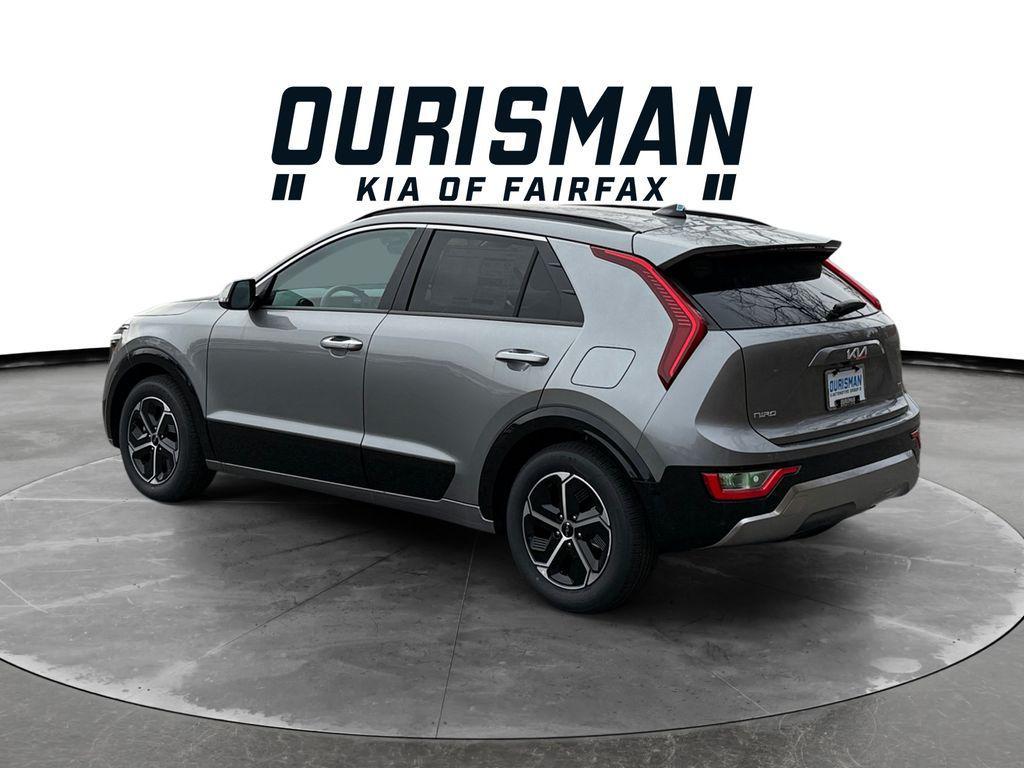 new 2025 Kia Niro car, priced at $32,736