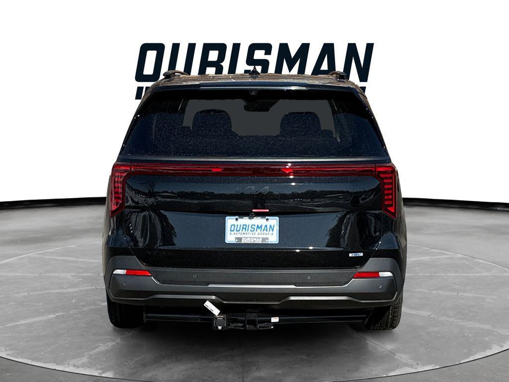 new 2026 Kia Carnival Hybrid car, priced at $53,866