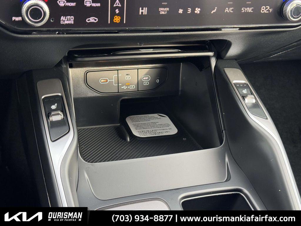 new 2026 Kia Sorento Hybrid car, priced at $41,307