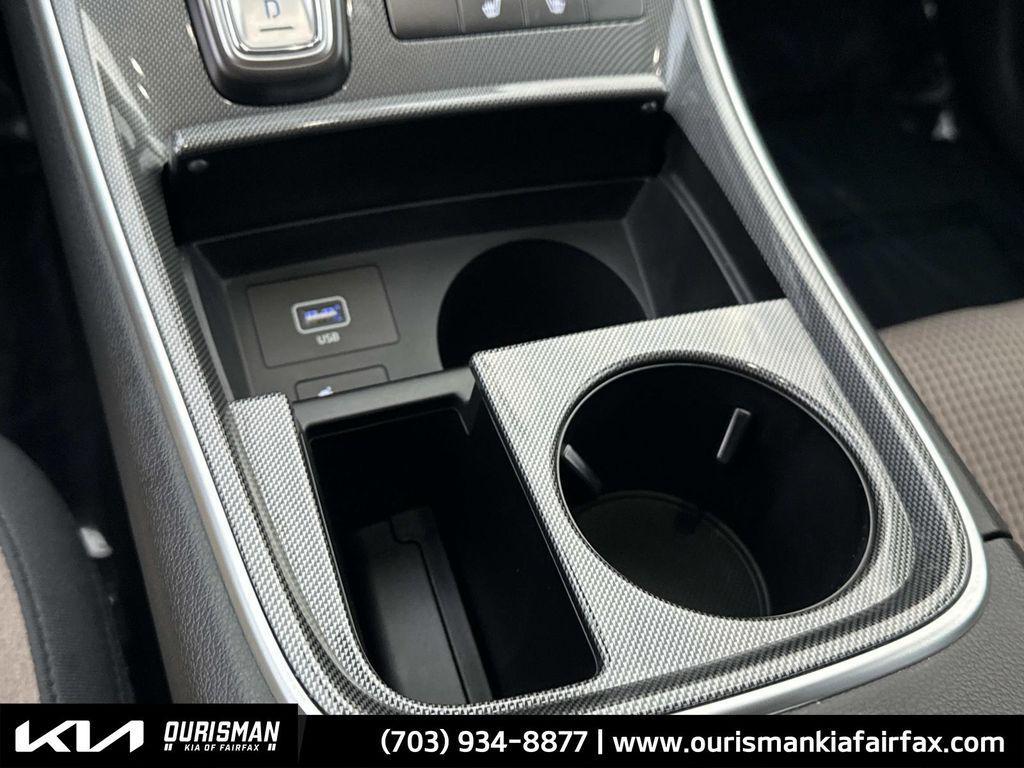 used 2022 Hyundai Santa Fe car, priced at $20,000