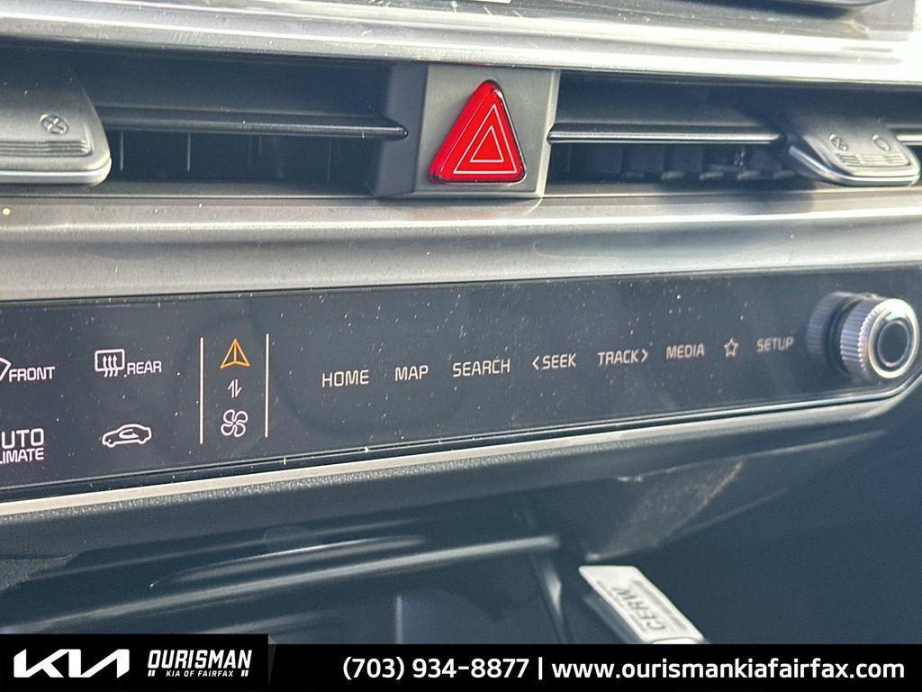 new 2026 Kia Sorento Hybrid car, priced at $42,258