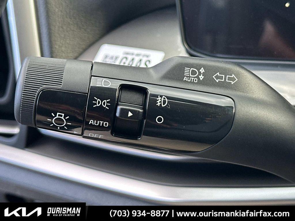 new 2026 Kia Sorento Hybrid car, priced at $42,258