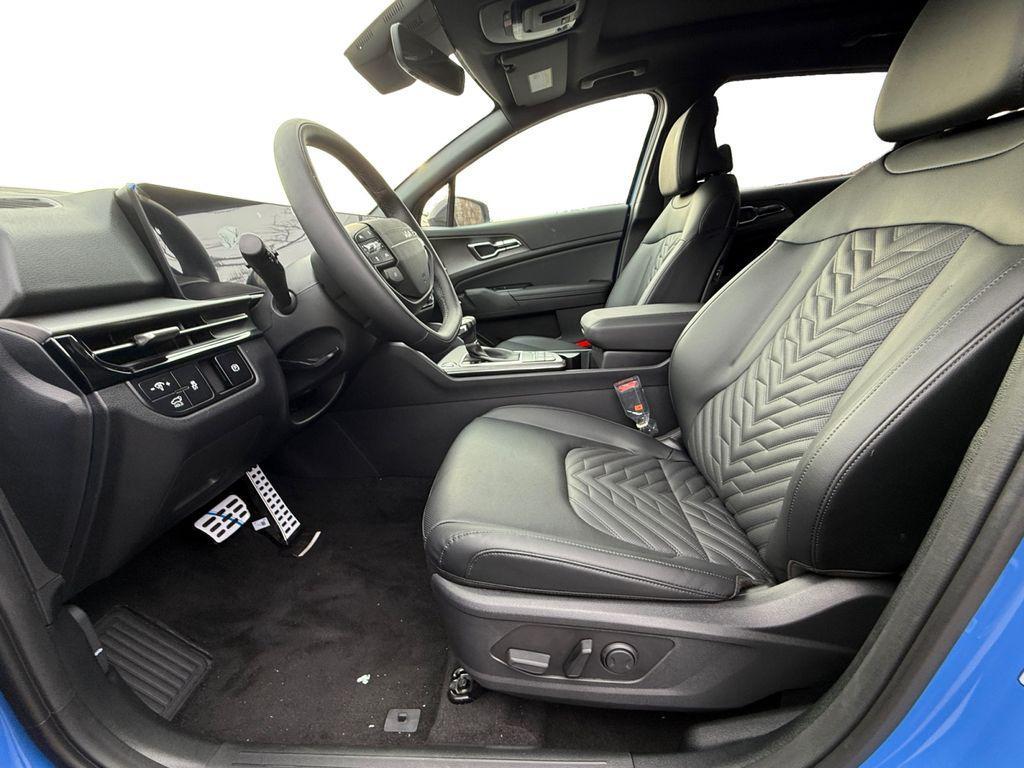 new 2026 Kia Sportage car, priced at $39,055