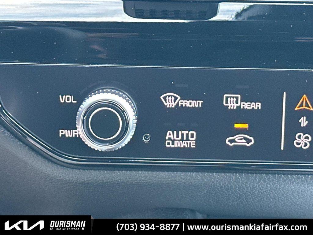 new 2026 Kia Sportage car, priced at $37,910