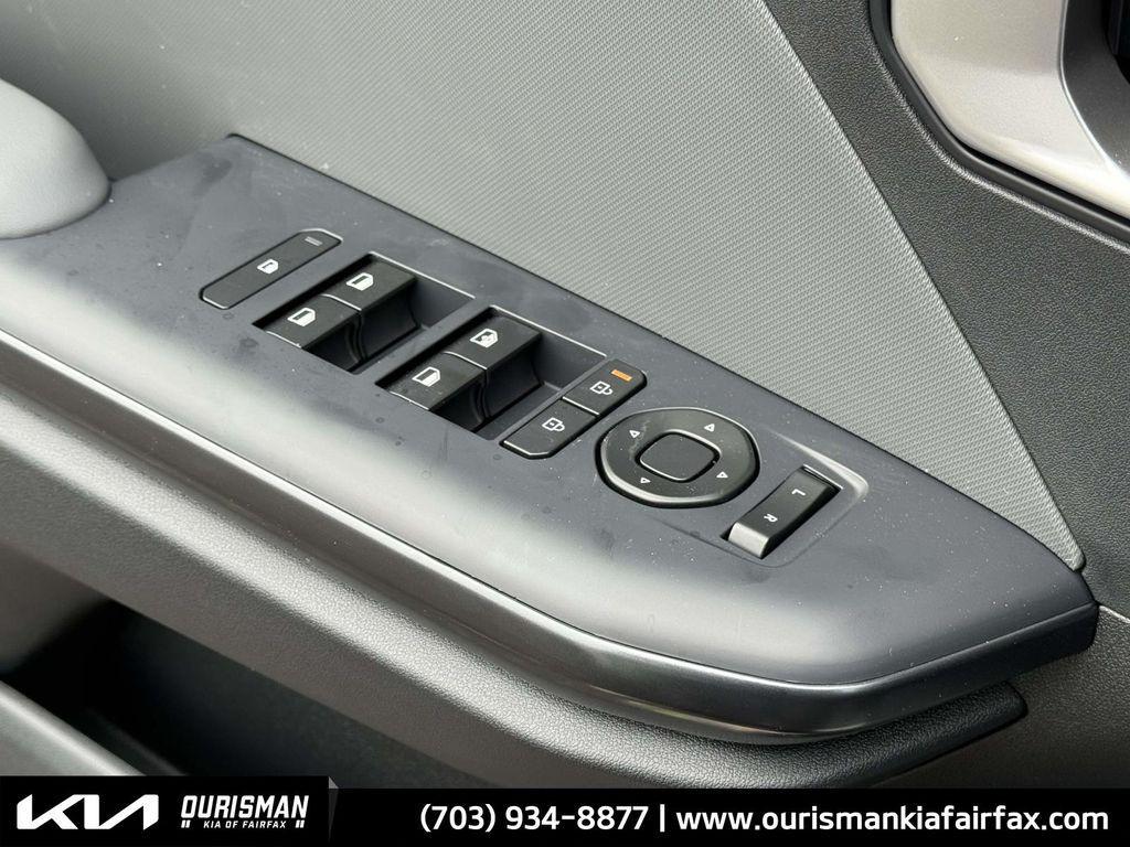 new 2025 Kia K4 car, priced at $22,078