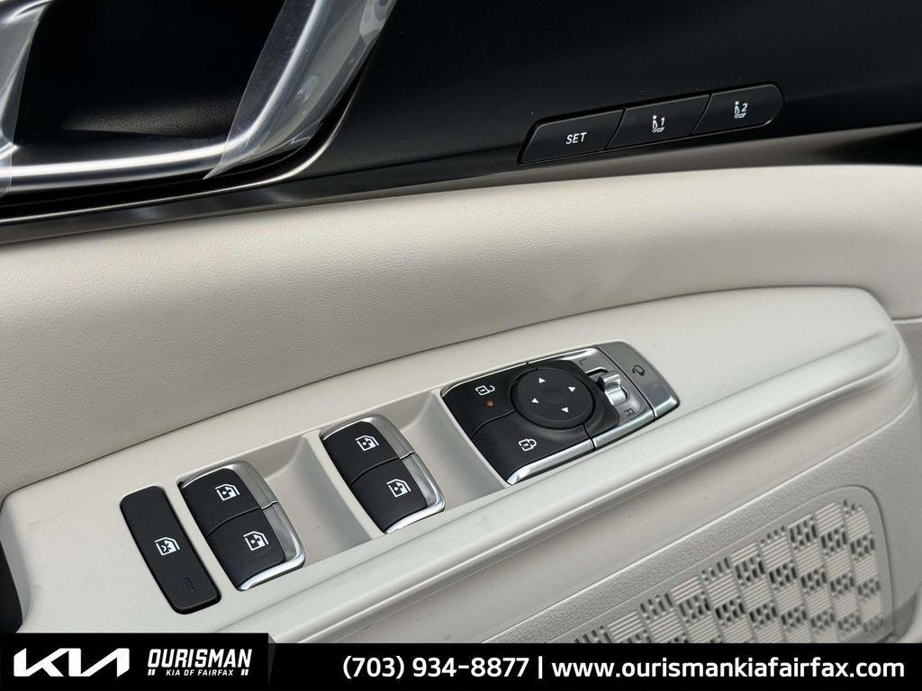 new 2026 Kia Carnival Hybrid car, priced at $52,742