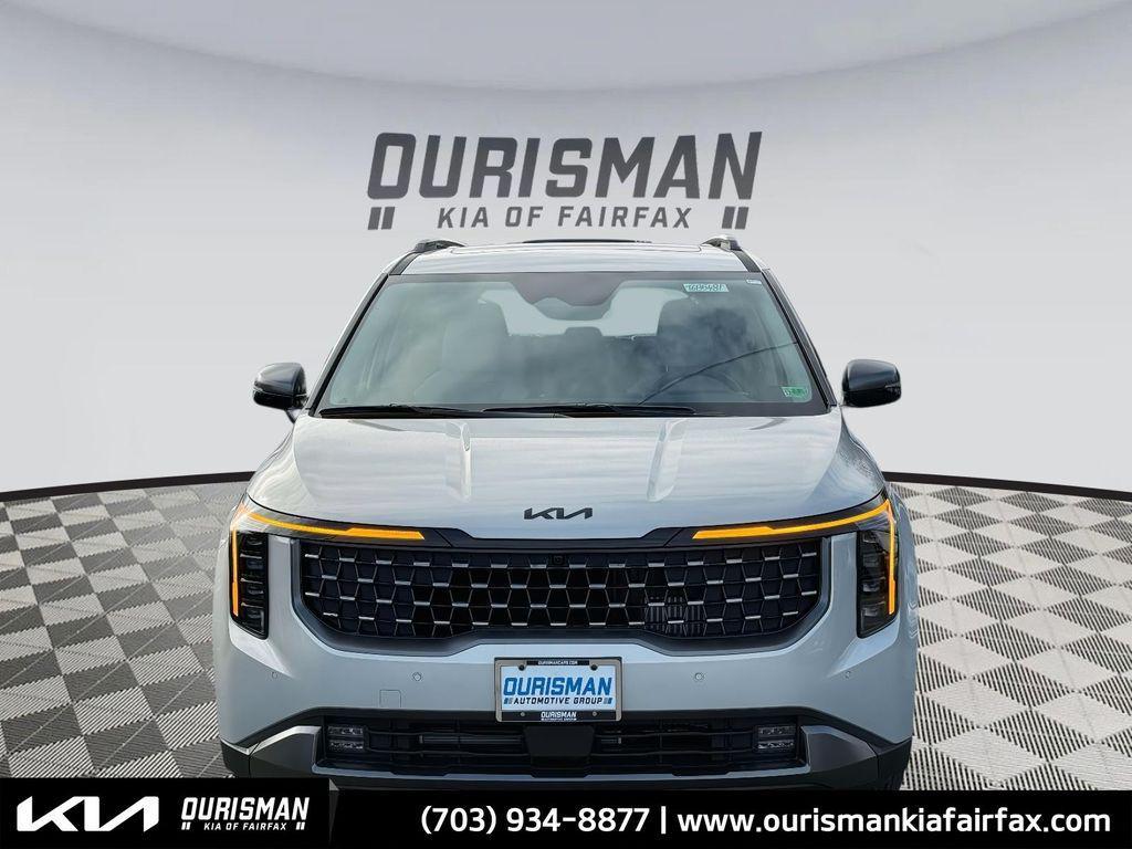 new 2026 Kia Carnival Hybrid car, priced at $52,742