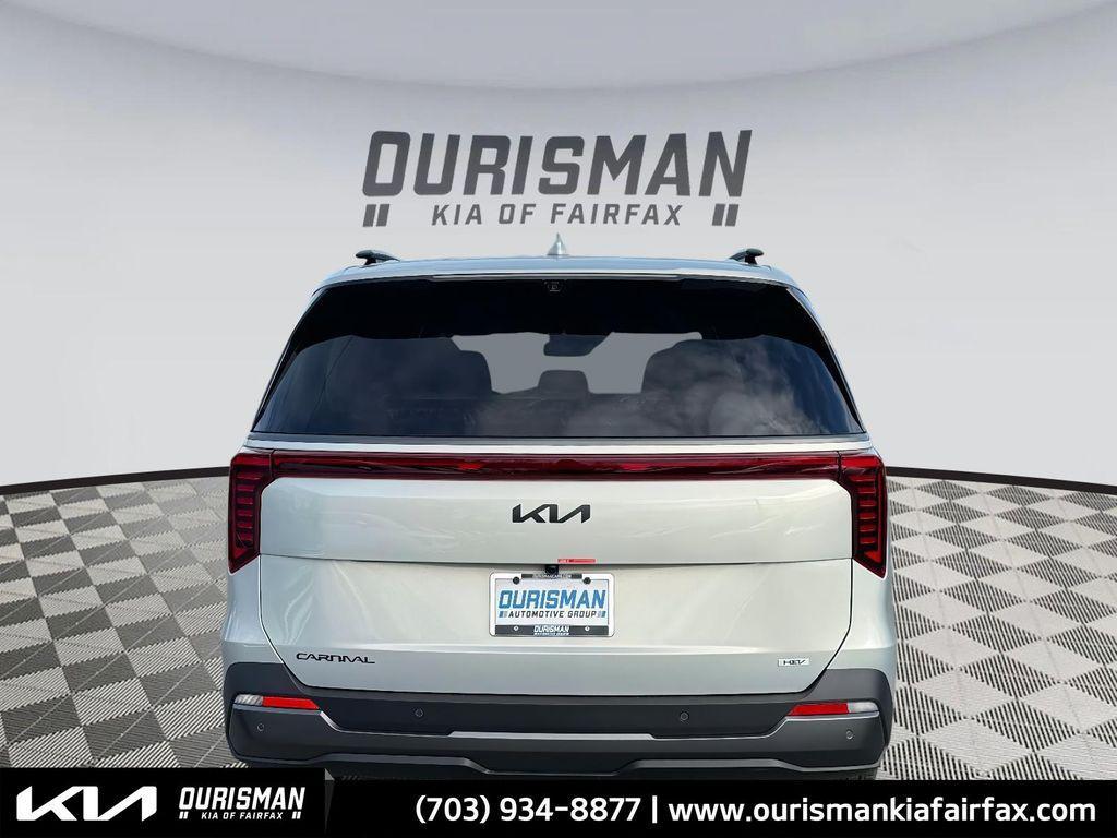 new 2026 Kia Carnival Hybrid car, priced at $52,742