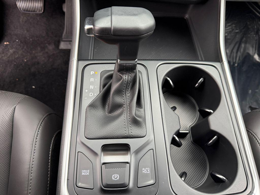 new 2026 Kia Carnival car, priced at $39,926