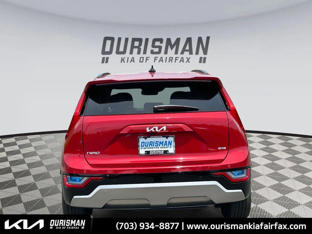 new 2025 Kia Niro car, priced at $32,914