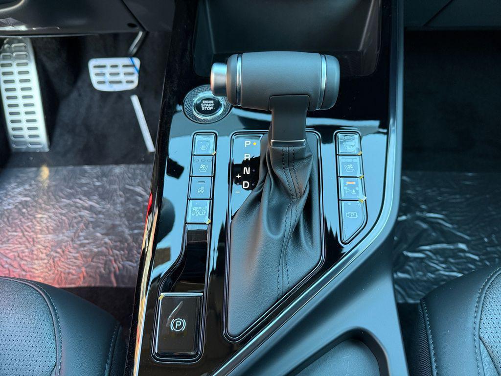 new 2025 Kia Niro car, priced at $35,314