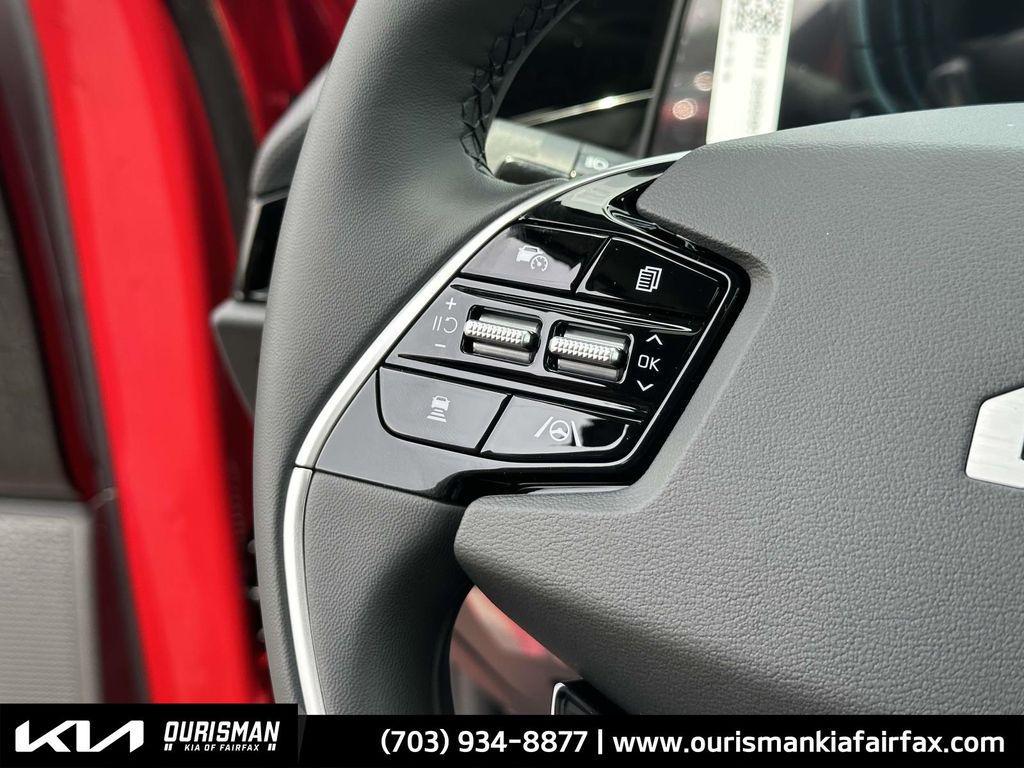 new 2025 Kia Niro car, priced at $32,914