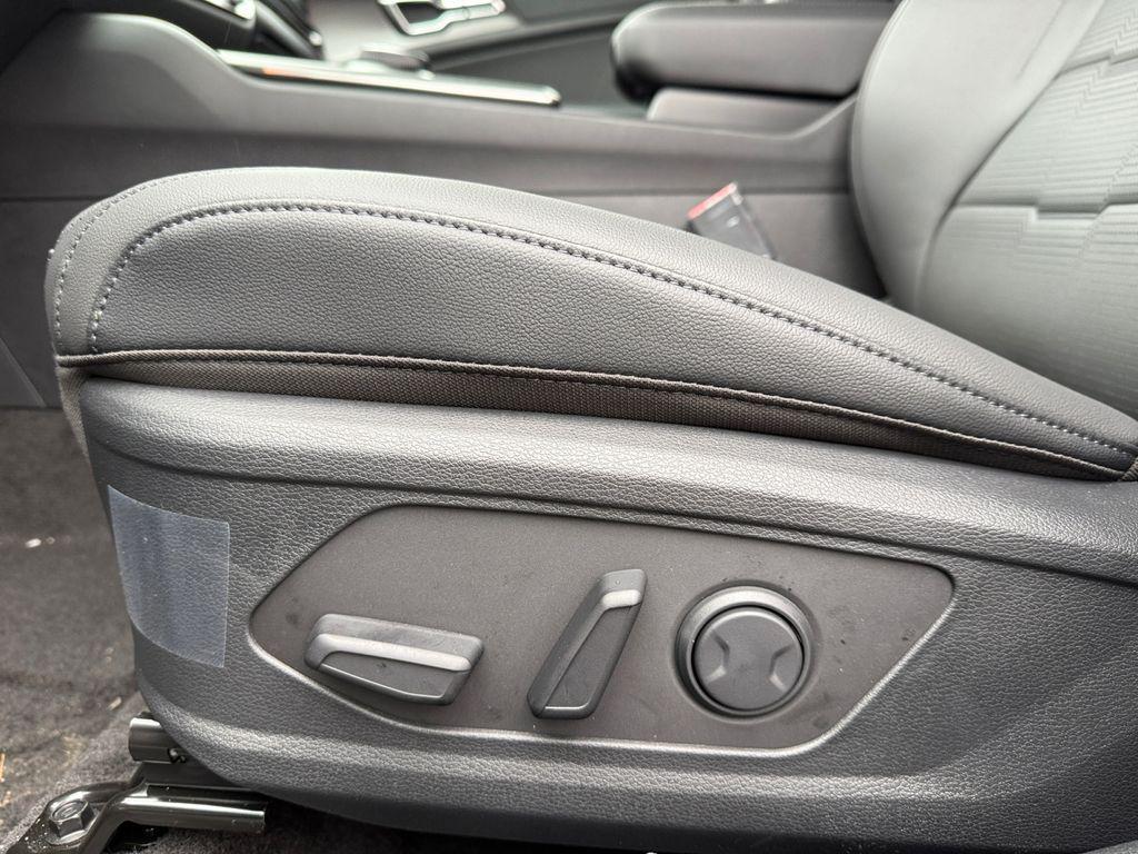 new 2026 Kia Sportage Hybrid car, priced at $40,501