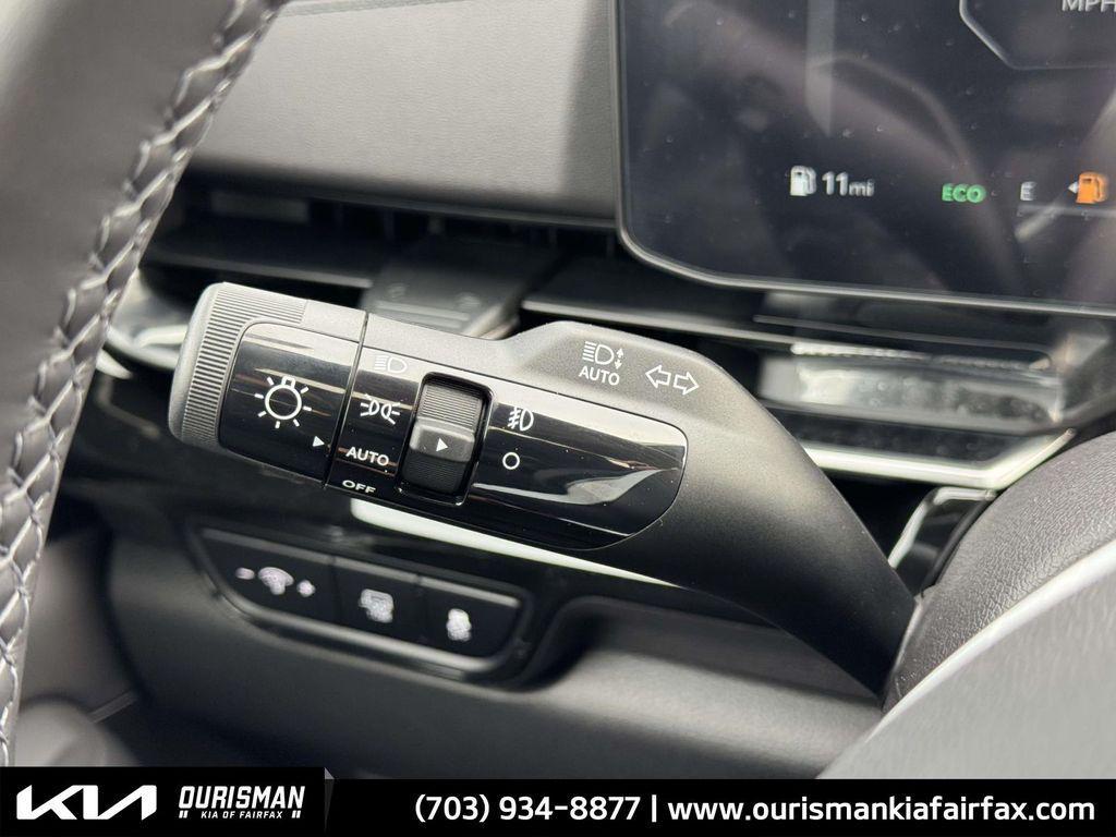 new 2026 Kia Carnival Hybrid car, priced at $52,742