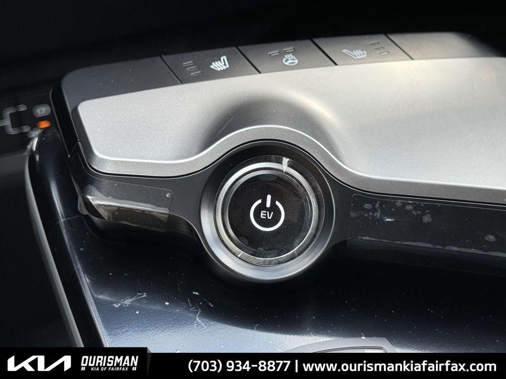 new 2025 Kia EV6 car, priced at $42,106