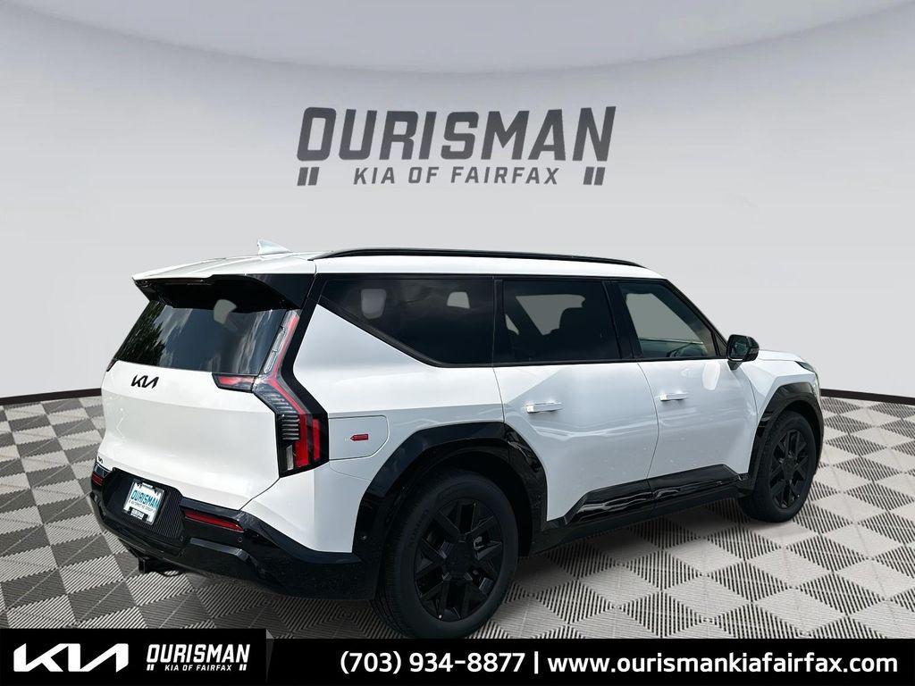 new 2026 Kia EV9 car, priced at $72,284