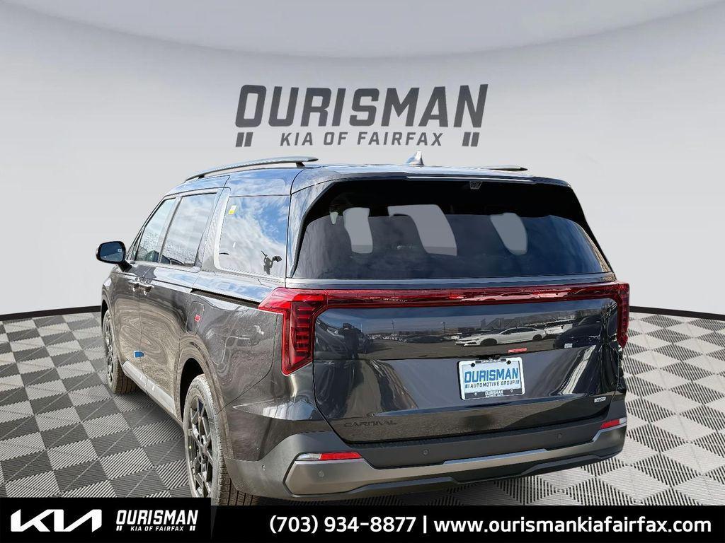 new 2026 Kia Carnival Hybrid car, priced at $52,279