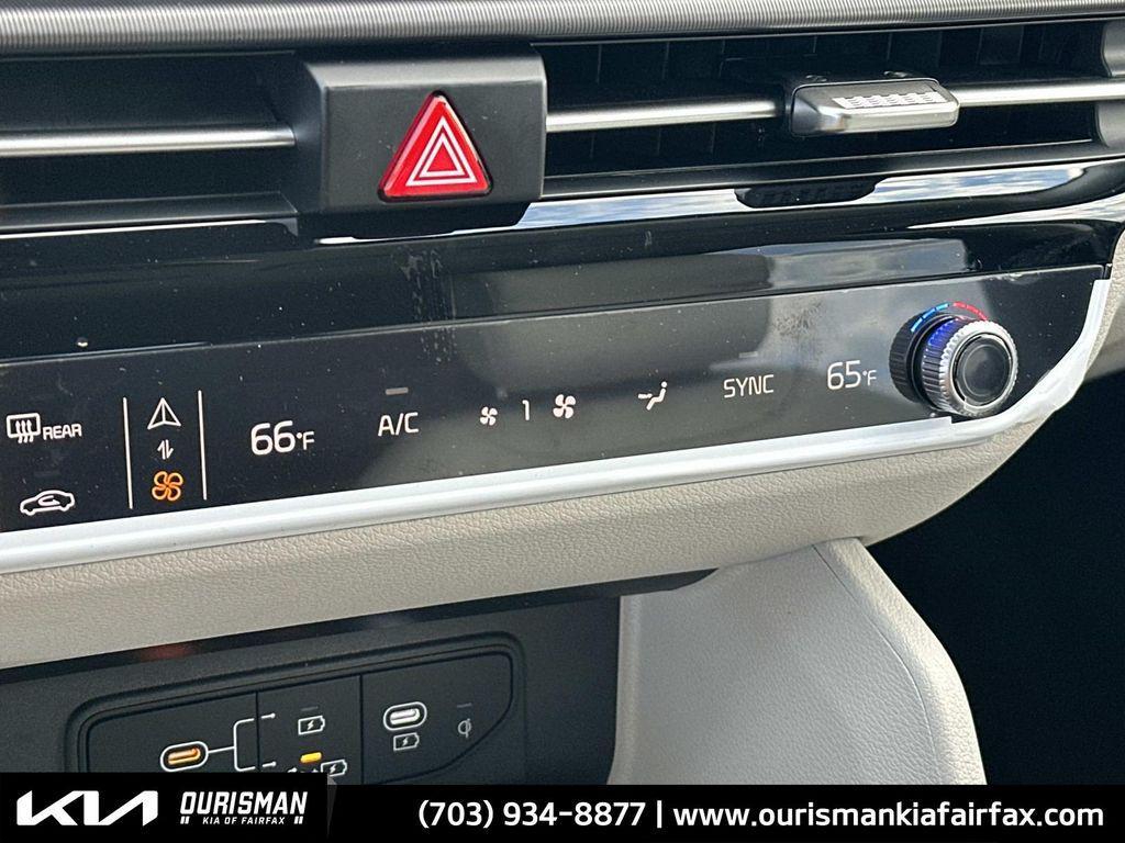 new 2026 Kia Sportage car, priced at $29,635