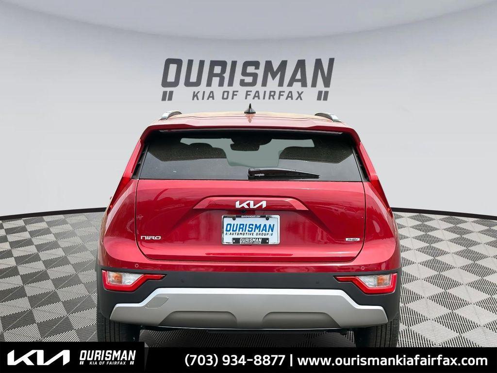 new 2025 Kia Niro Plug-In Hybrid car, priced at $32,914