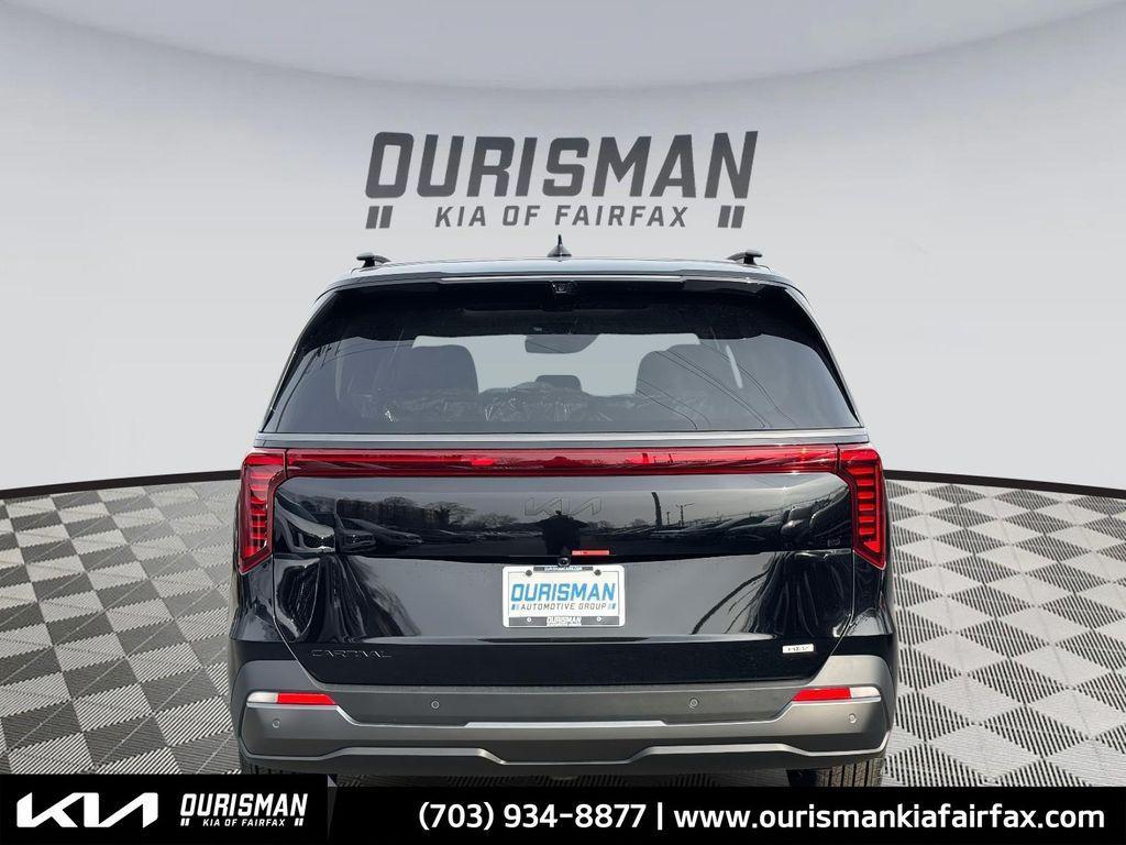 new 2026 Kia Carnival Hybrid car, priced at $52,742