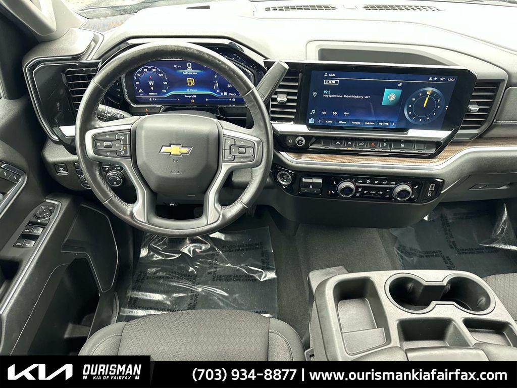 used 2022 Chevrolet Silverado 1500 car, priced at $35,000