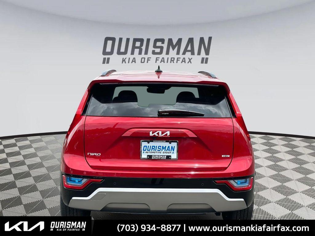 new 2025 Kia Niro car, priced at $32,801