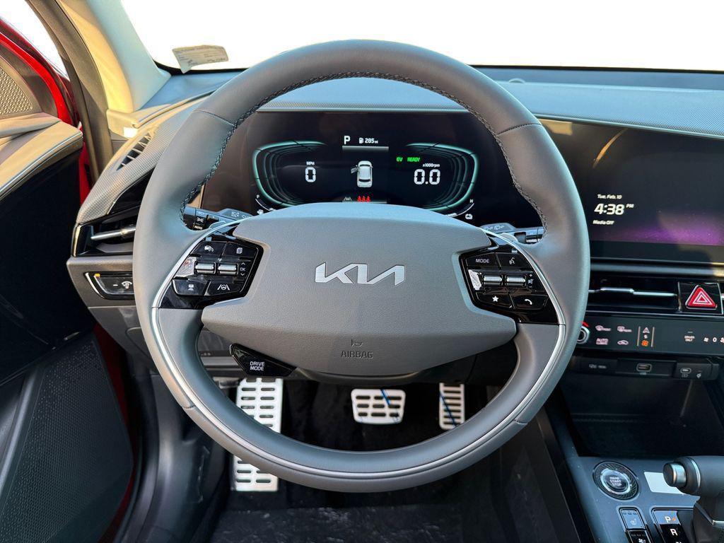 new 2025 Kia Niro car, priced at $35,201