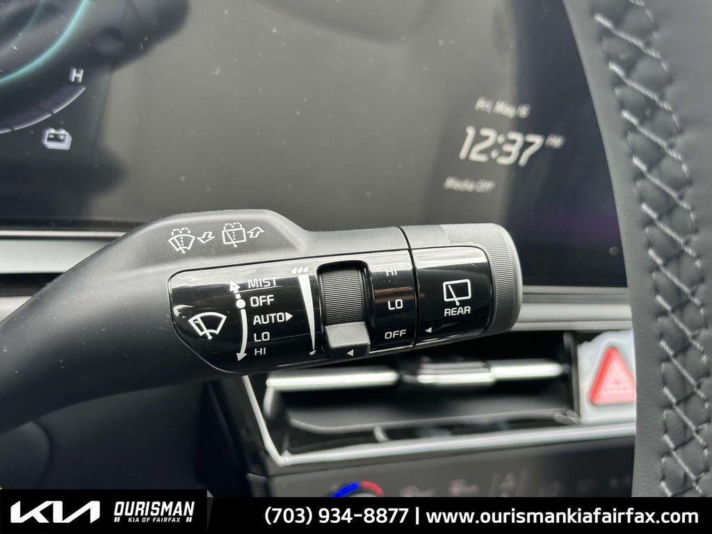 new 2025 Kia Niro car, priced at $32,801