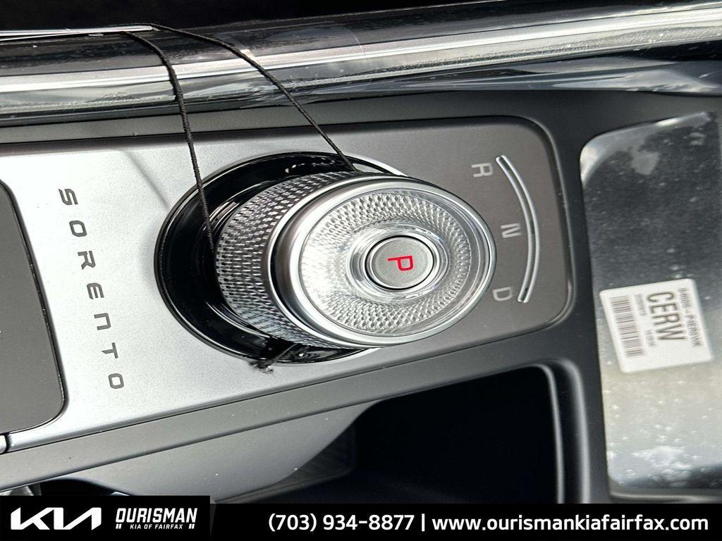 new 2026 Kia Sorento Hybrid car, priced at $42,258