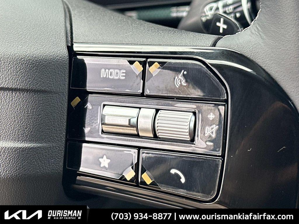 new 2026 Kia Sorento Hybrid car, priced at $42,258