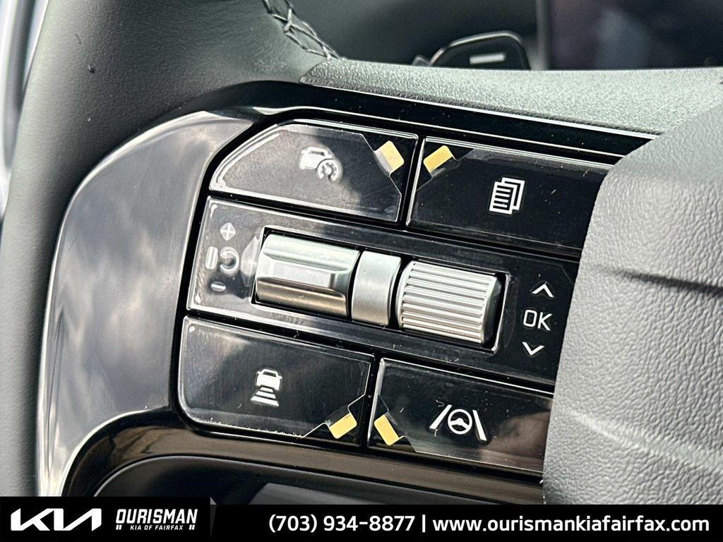 new 2026 Kia Sorento Hybrid car, priced at $42,258