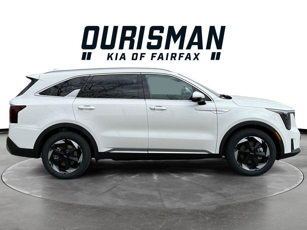new 2026 Kia Sorento Hybrid car, priced at $42,265