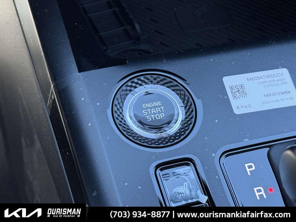 new 2025 Kia Niro car, priced at $29,891