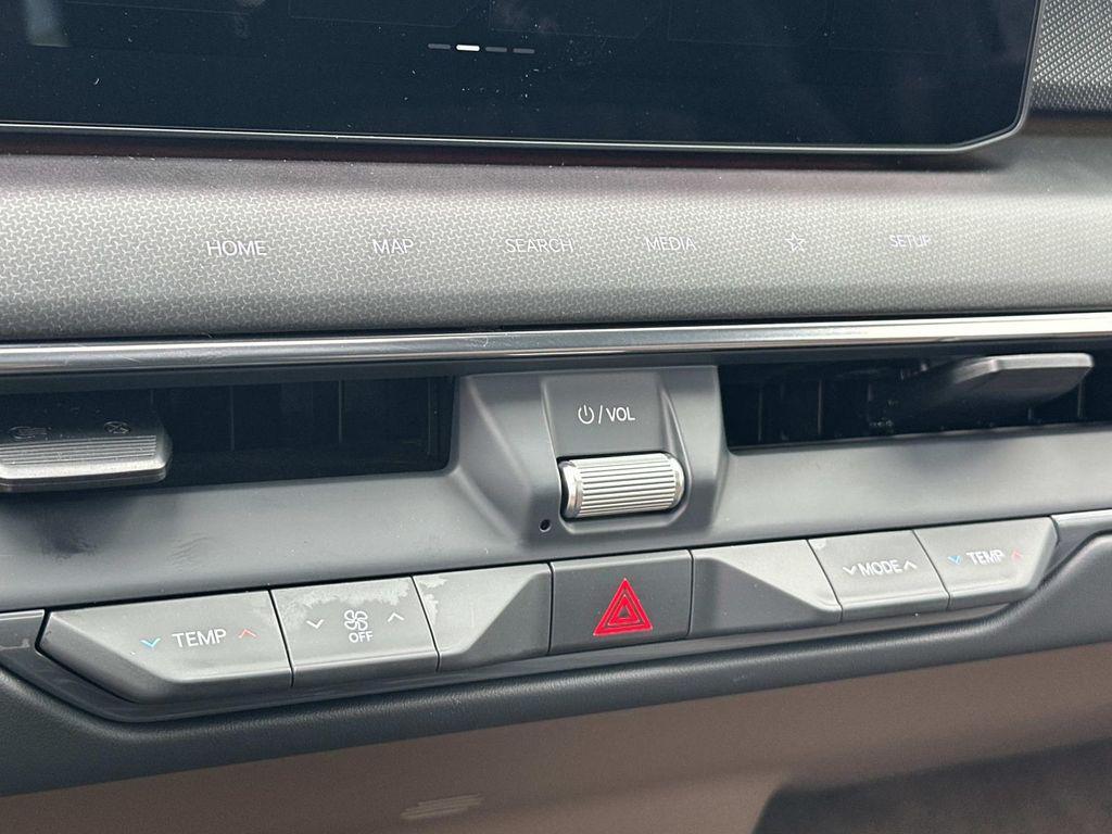 new 2026 Kia EV9 car, priced at $75,551