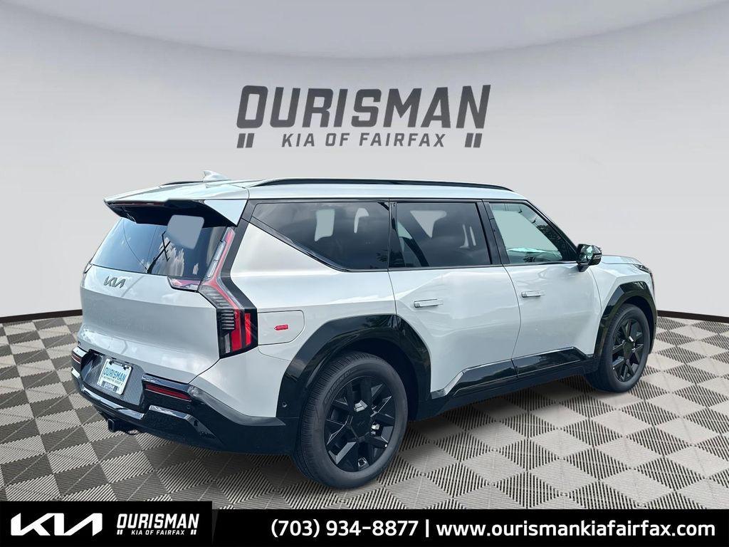 new 2026 Kia EV9 car, priced at $60,041