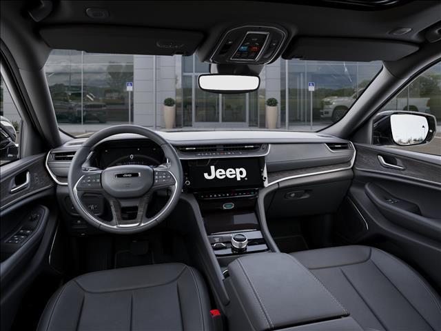 new 2026 Jeep Grand Cherokee car, priced at $46,722