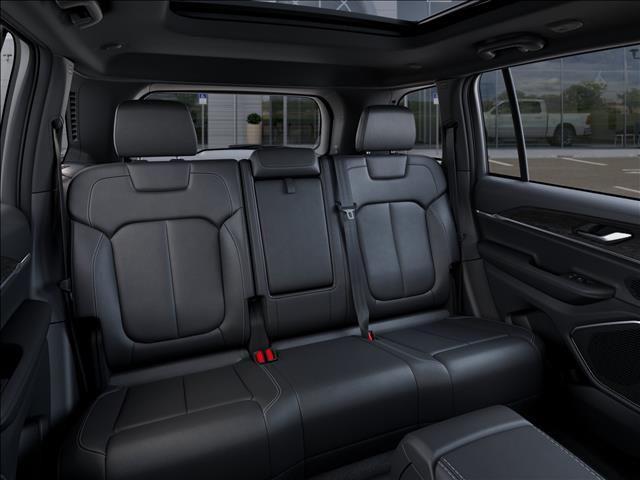 new 2026 Jeep Grand Cherokee car, priced at $46,722