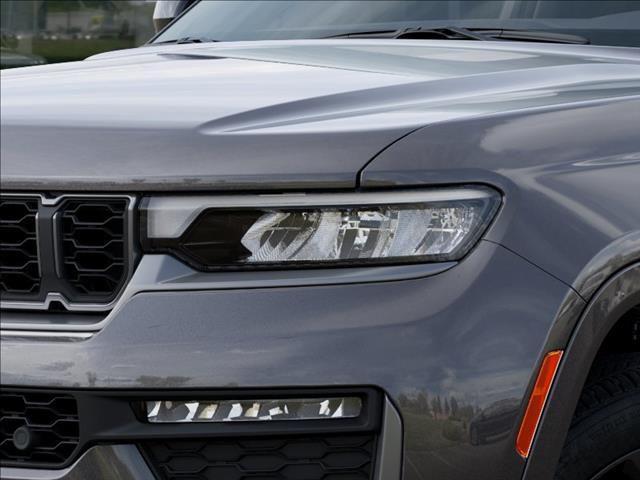 new 2026 Jeep Grand Cherokee car, priced at $47,411