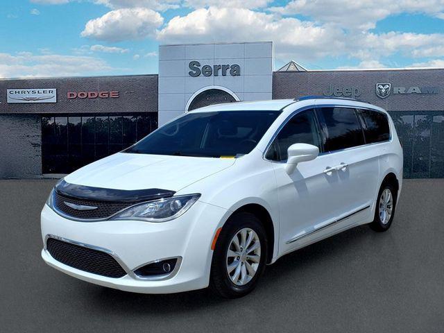 used 2018 Chrysler Pacifica car, priced at $13,780